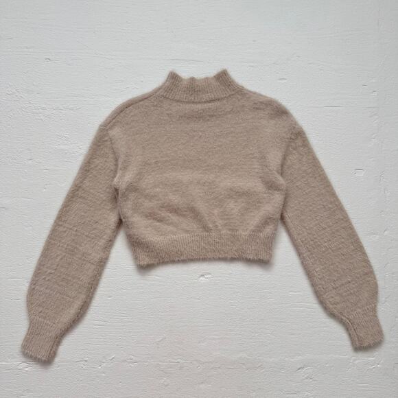 Shein Fuzzy Beige Cropped Knit Sweater, Size Small - Picture 4 of 6